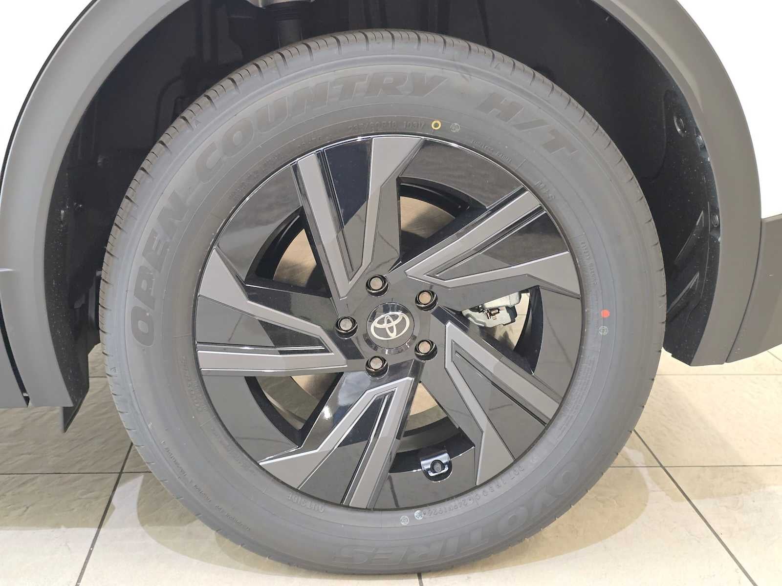2026 Toyota C-HR SE