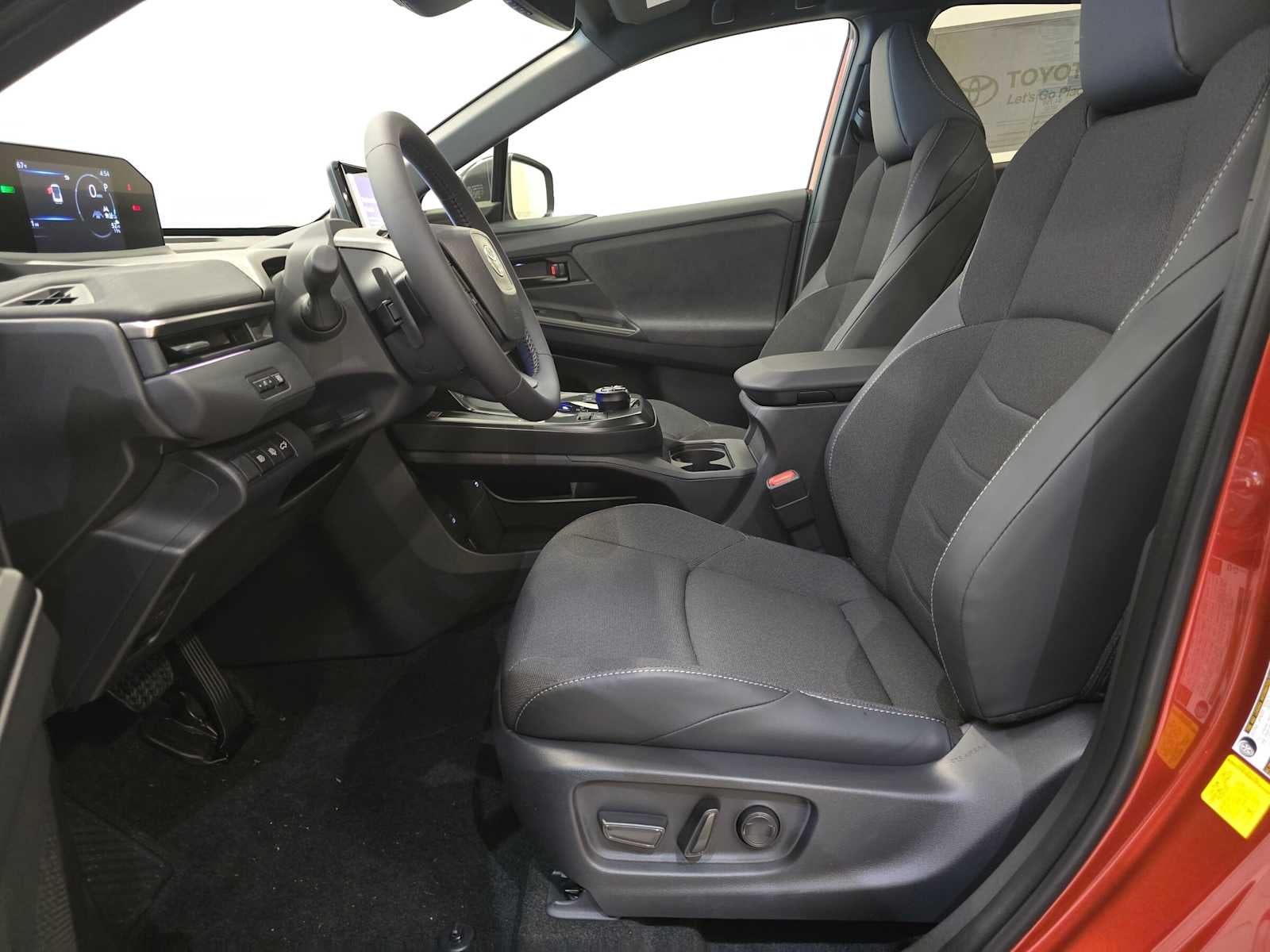 2026 Toyota C-HR SE