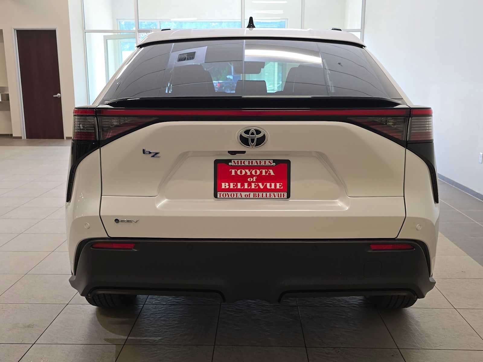 2026 Toyota bZ XLE Plus
