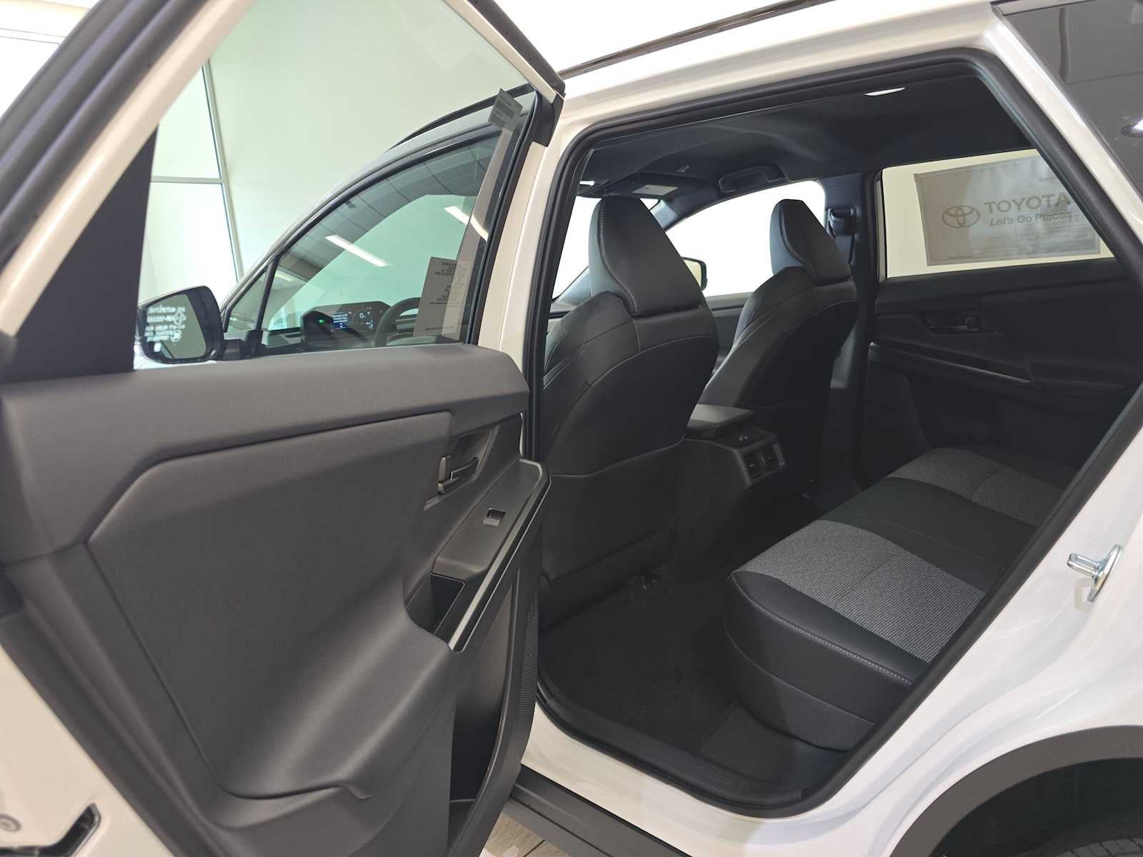 2026 Toyota bZ XLE Plus