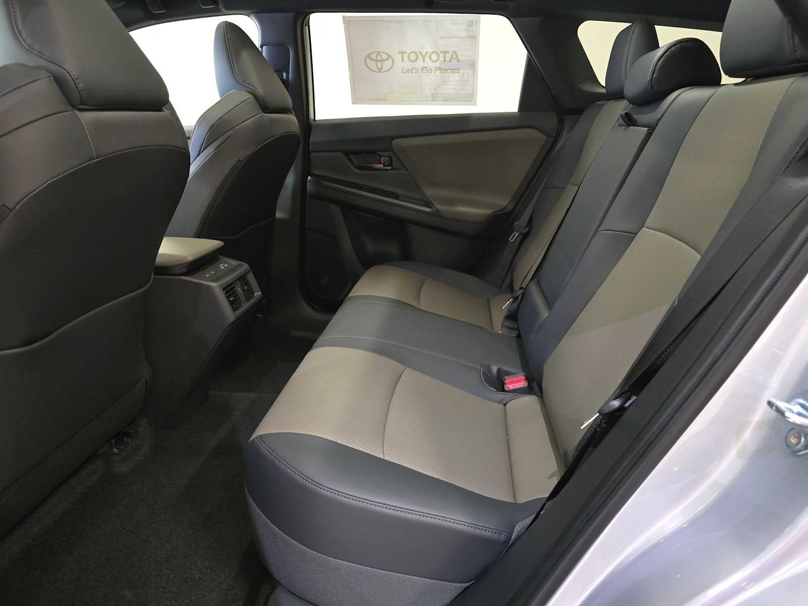 2026 Toyota bZ Woodland bZ Woodland Premium