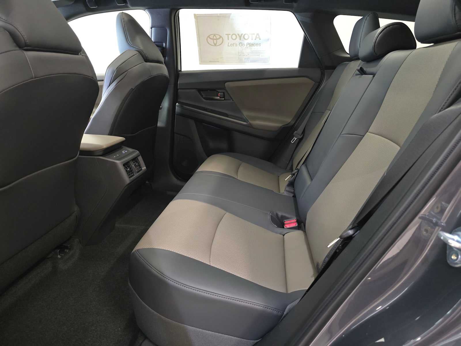 2026 Toyota bZ Woodland bZ Woodland Premium