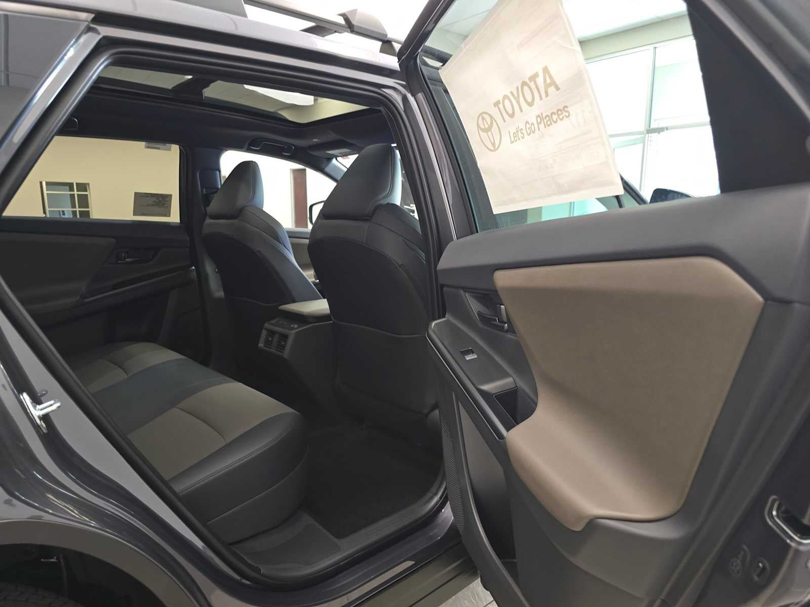 2026 Toyota bZ Woodland bZ Woodland Premium