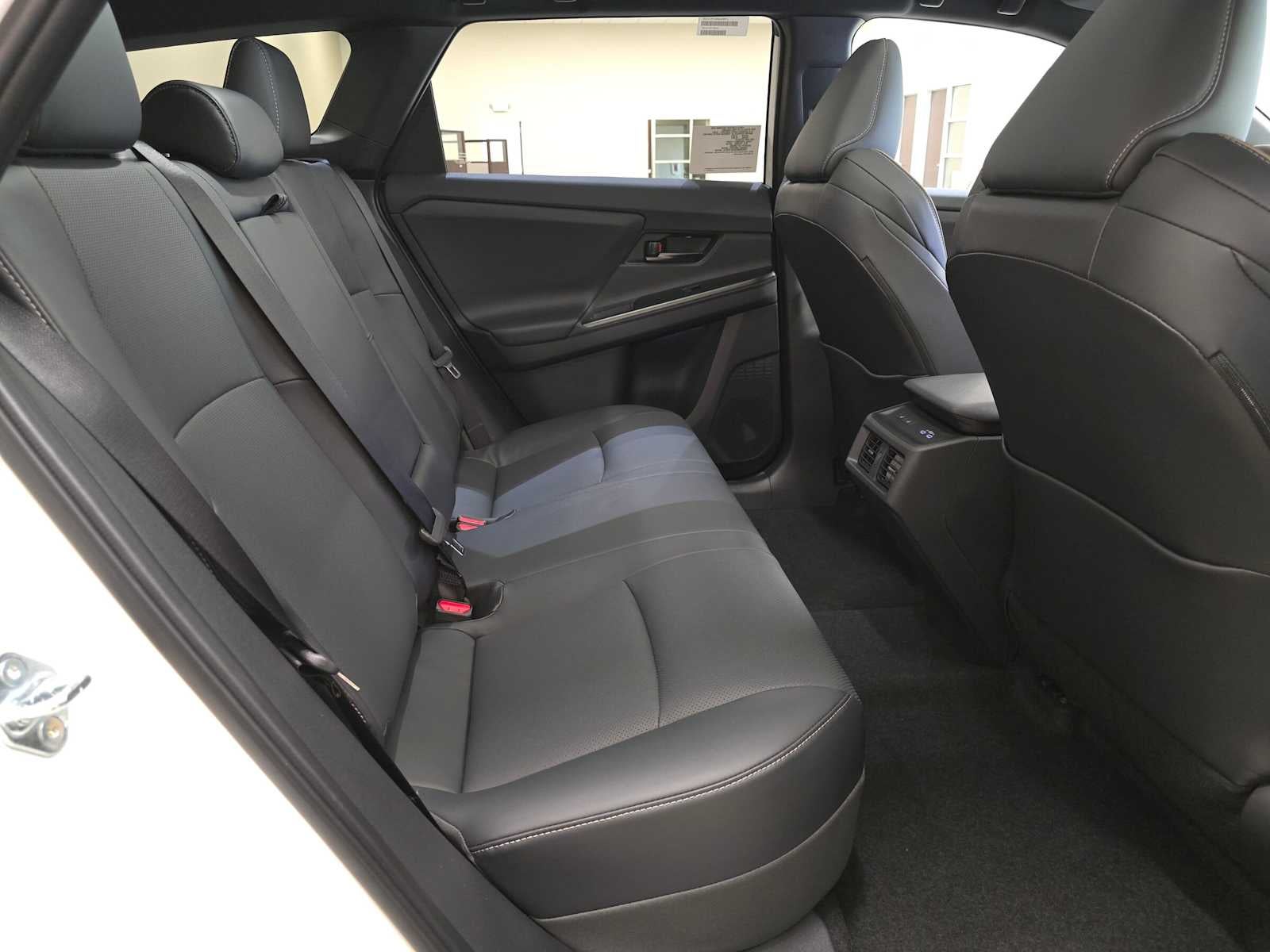 2026 Toyota bZ Woodland bZ Woodland Premium