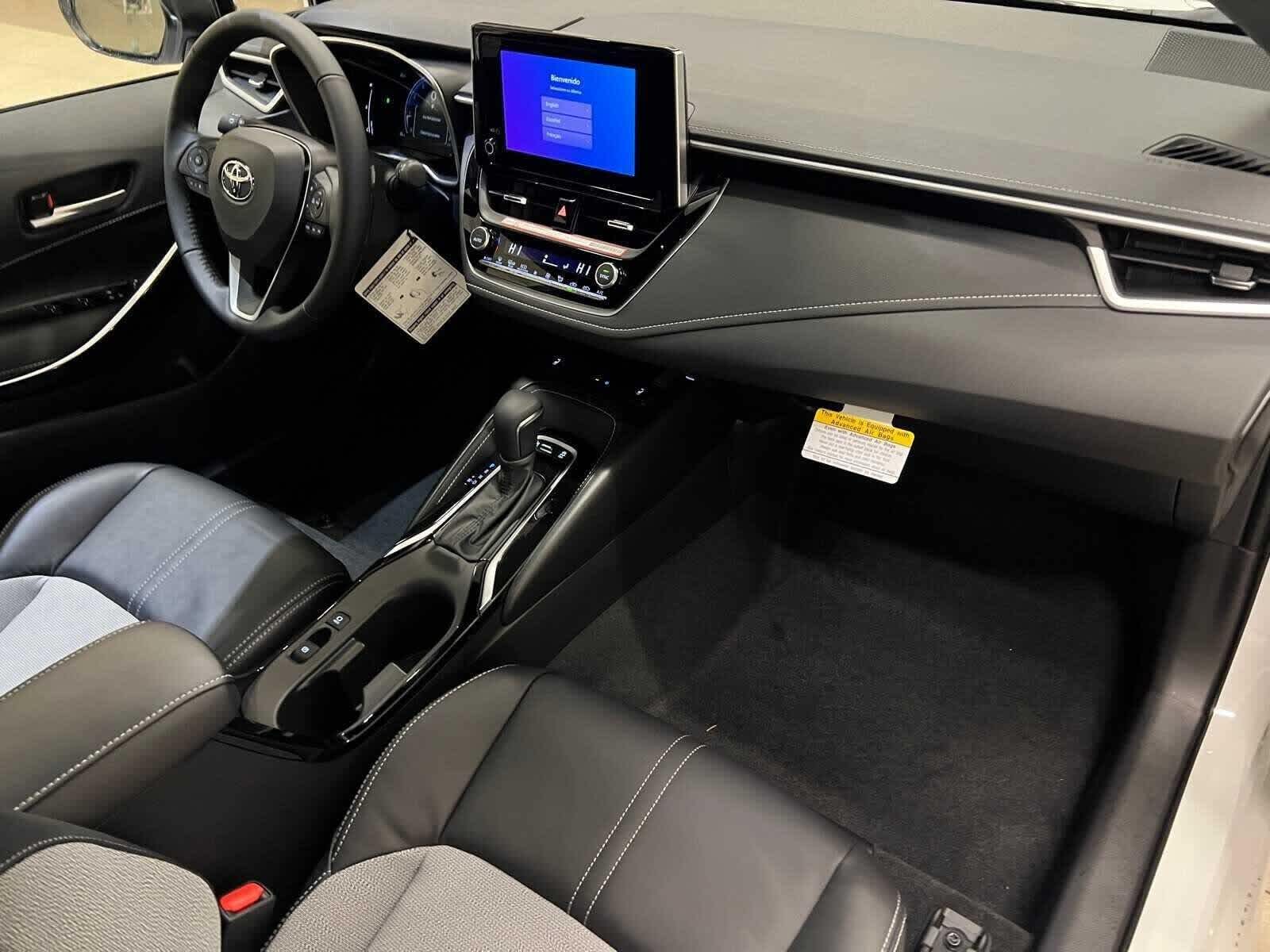 2026 Toyota Corolla Hatchback XSE