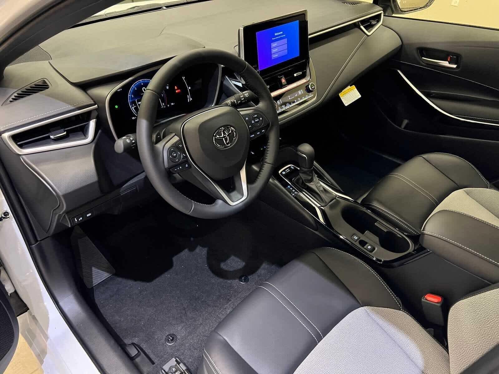 2026 Toyota Corolla Hatchback XSE