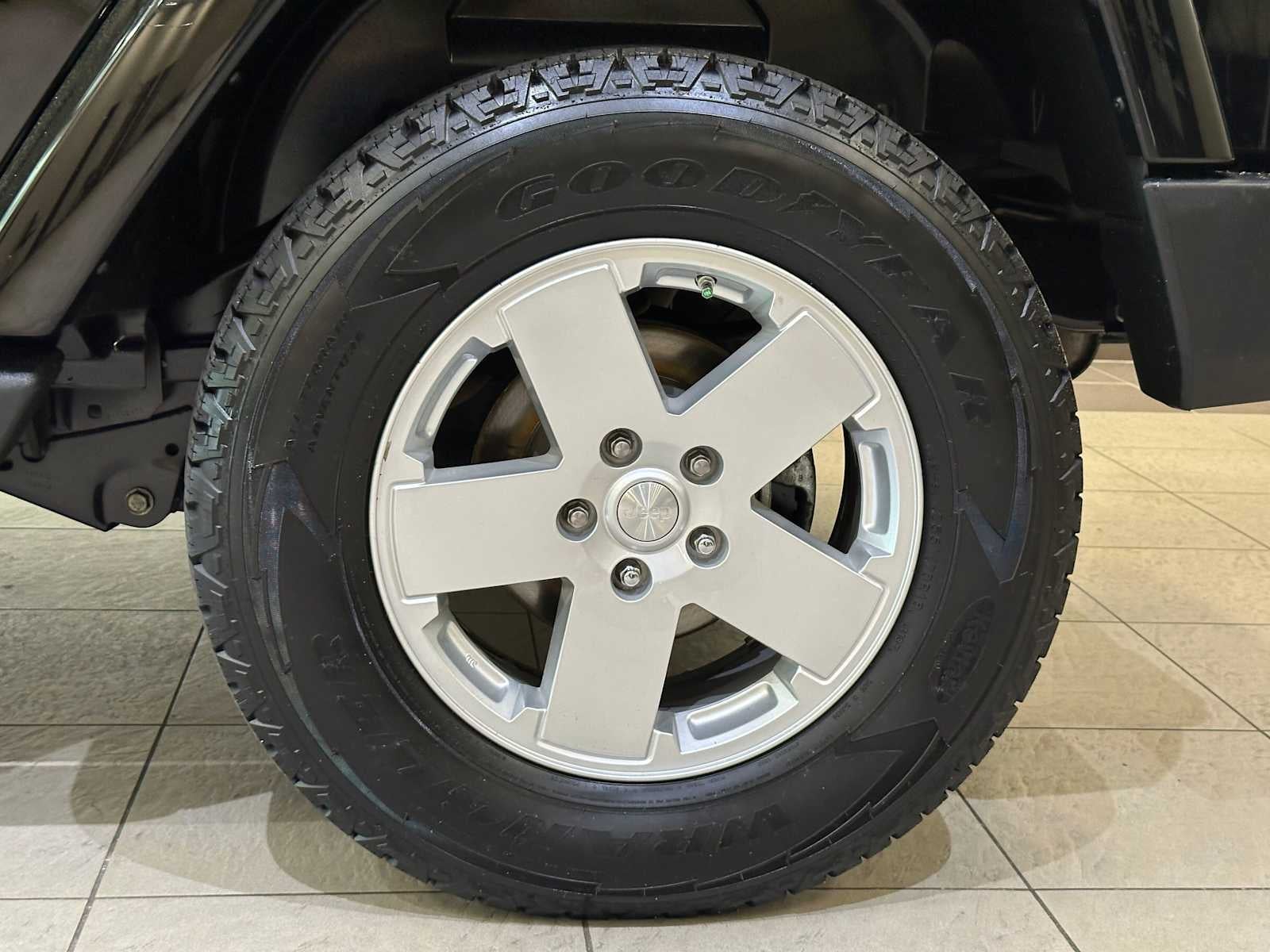 2013 Jeep Wrangler Sahara