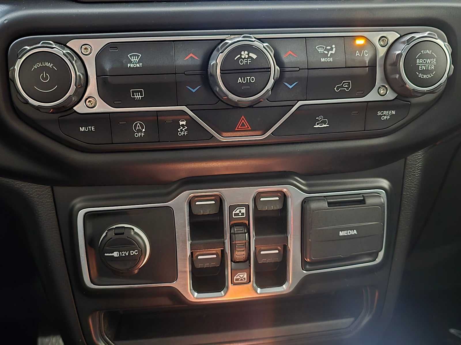 2022 Jeep Wrangler Unlimited Sport Altitude