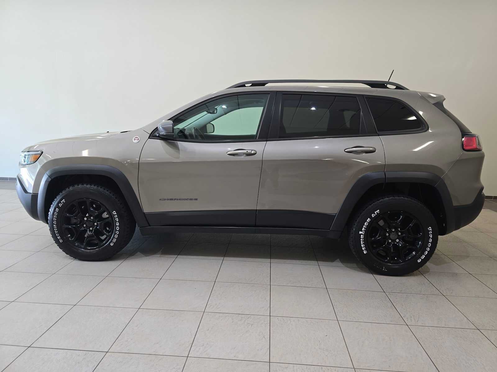 2019 Jeep Cherokee Trailhawk