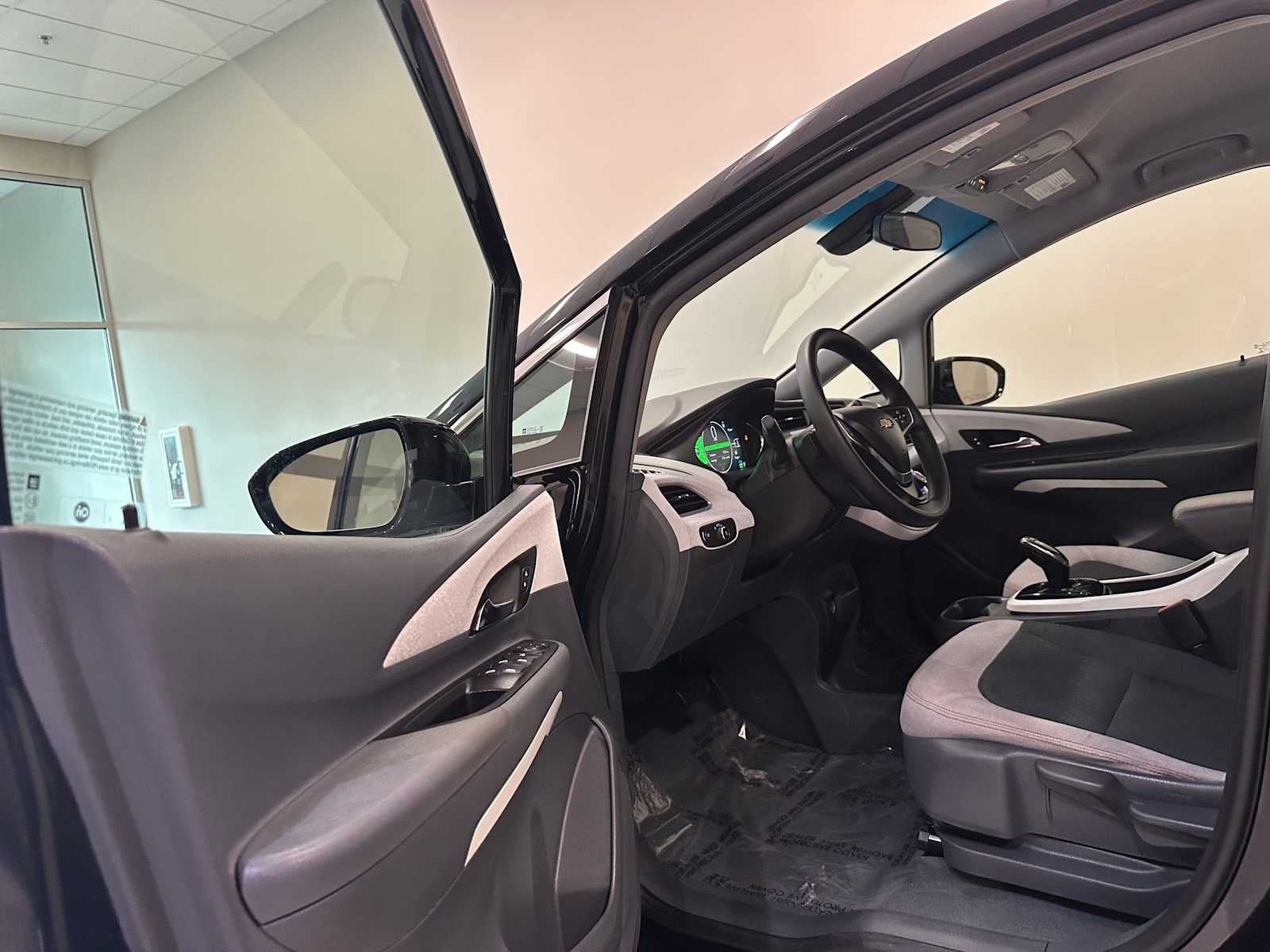 2021 Chevrolet Bolt EV LT