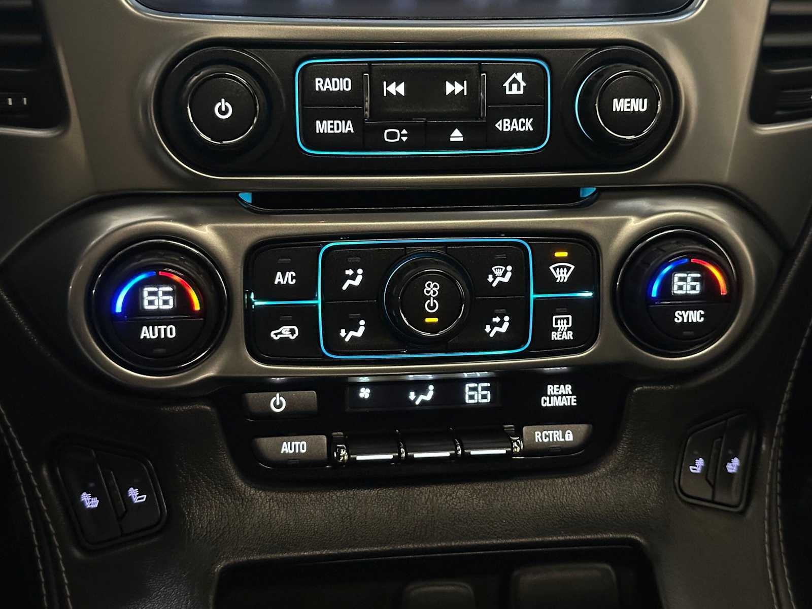 2015 Chevrolet Suburban LT