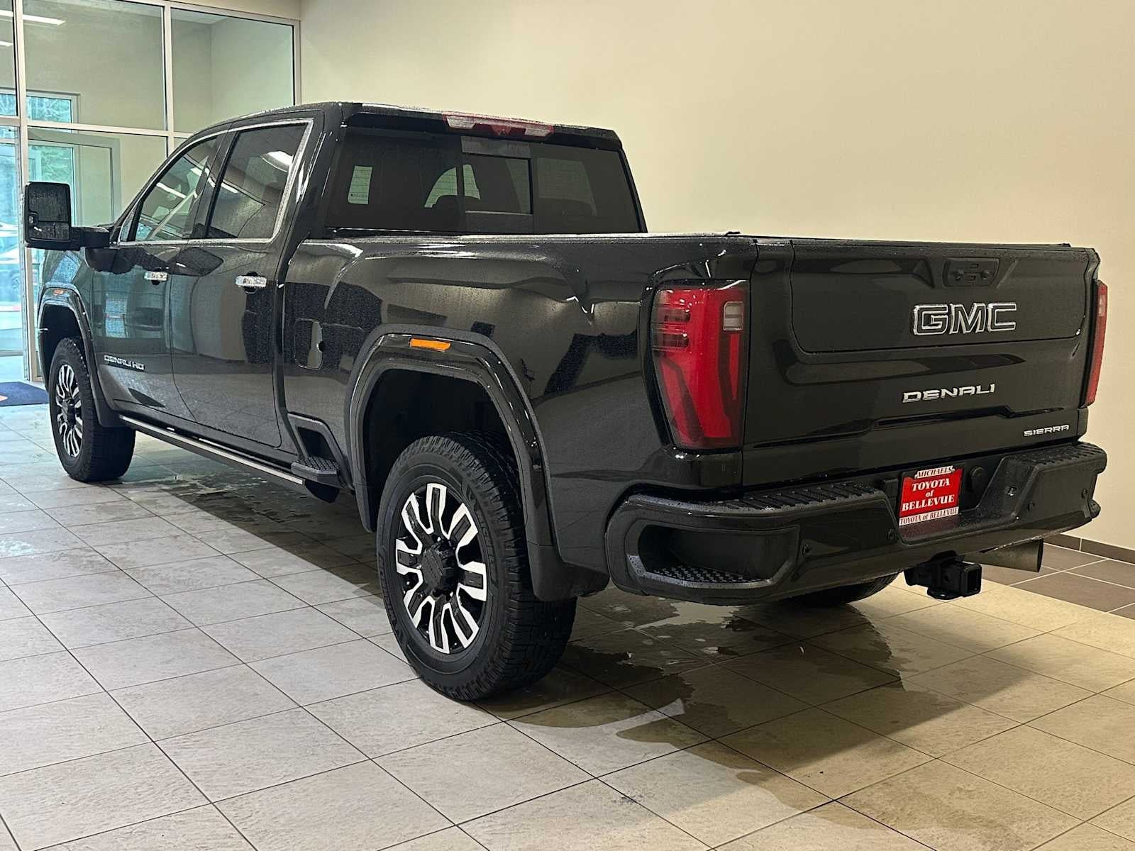 2024 GMC Sierra 2500HD Denali Ultimate