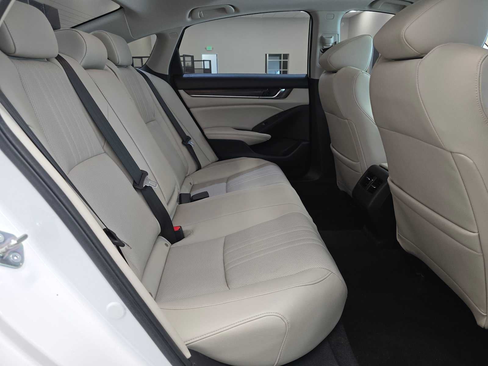 2020 Honda Accord Hybrid Touring