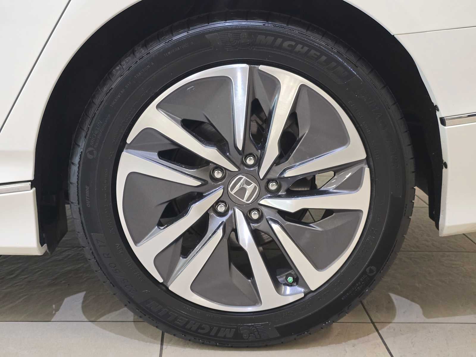 2020 Honda Accord Hybrid Touring