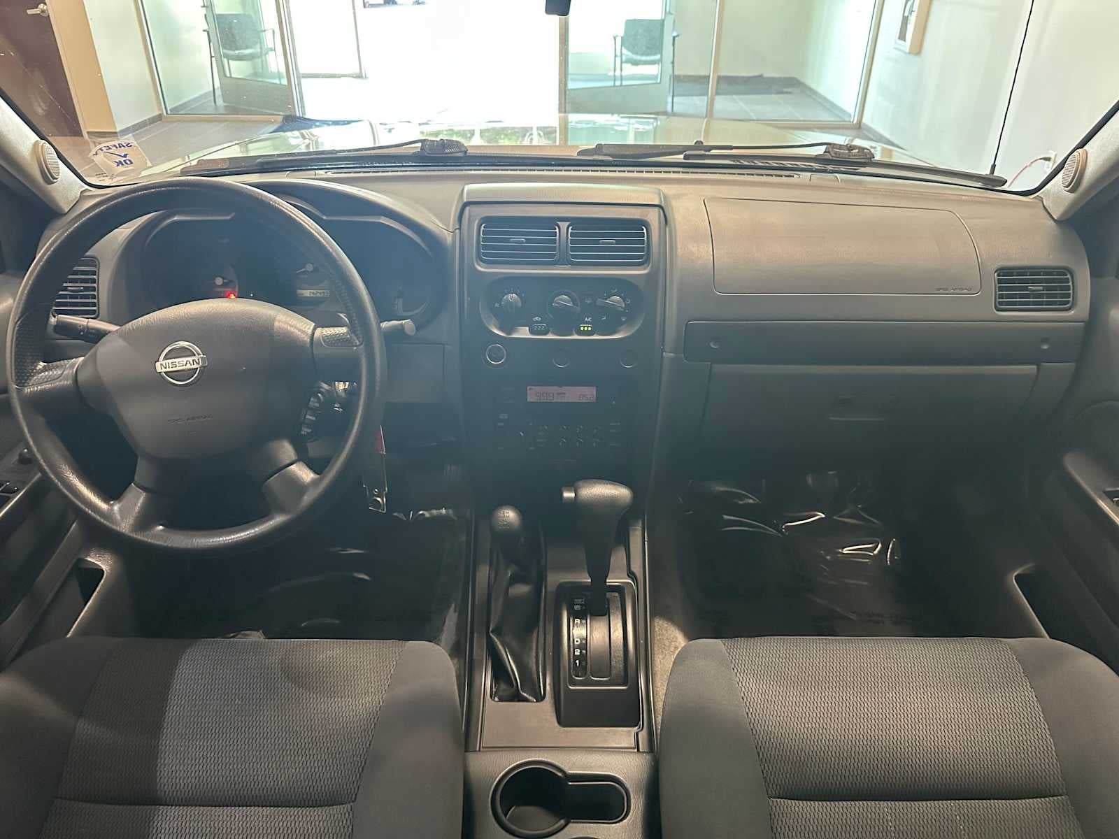 2003 Nissan Frontier SE