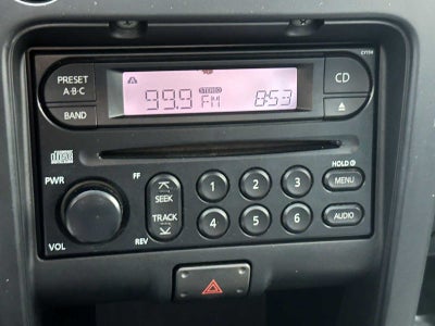 2003 Nissan Frontier SE