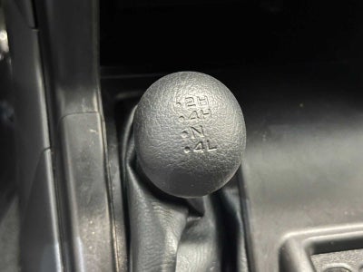 2003 Nissan Frontier SE