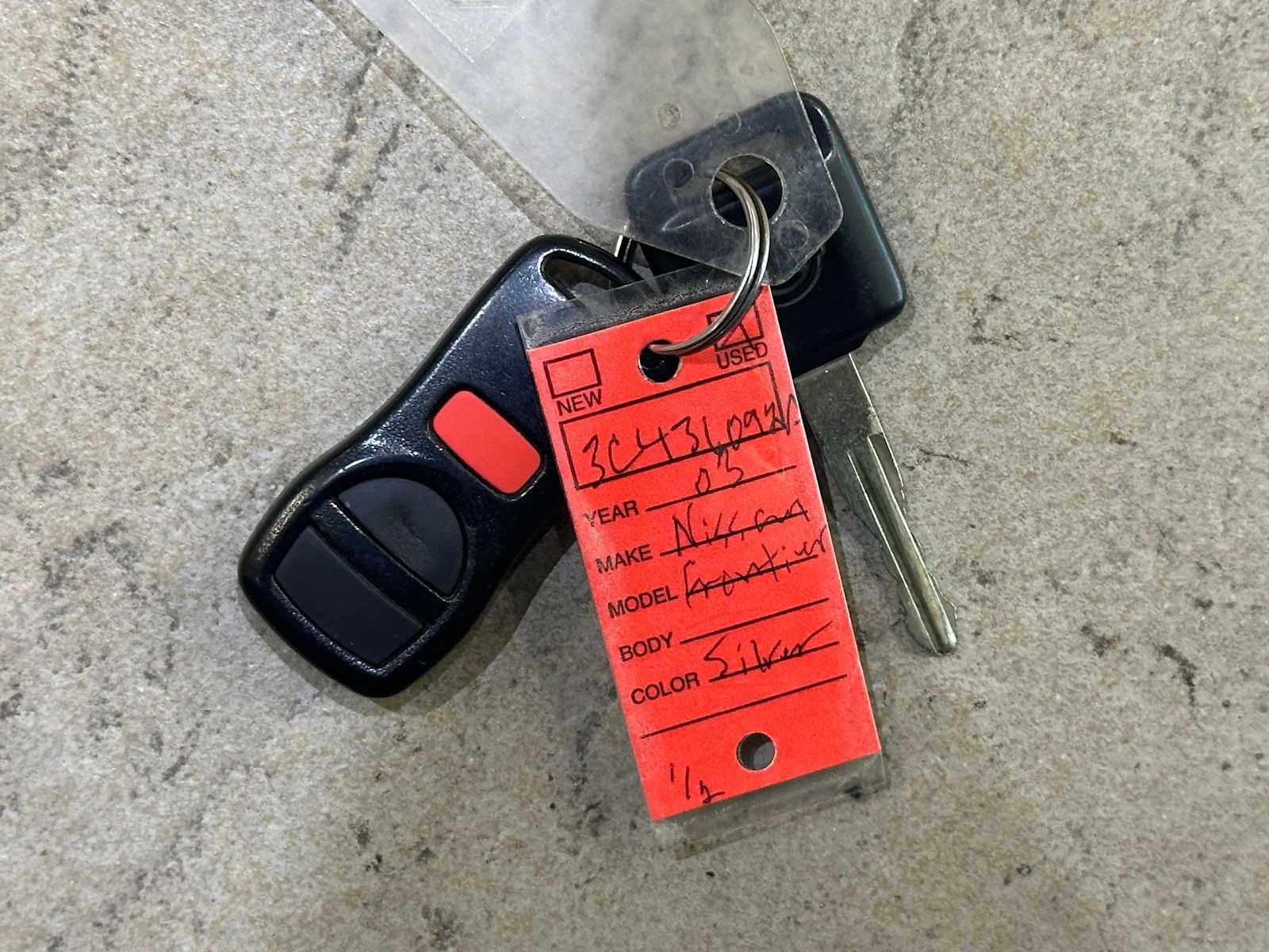 2003 Nissan Frontier SE