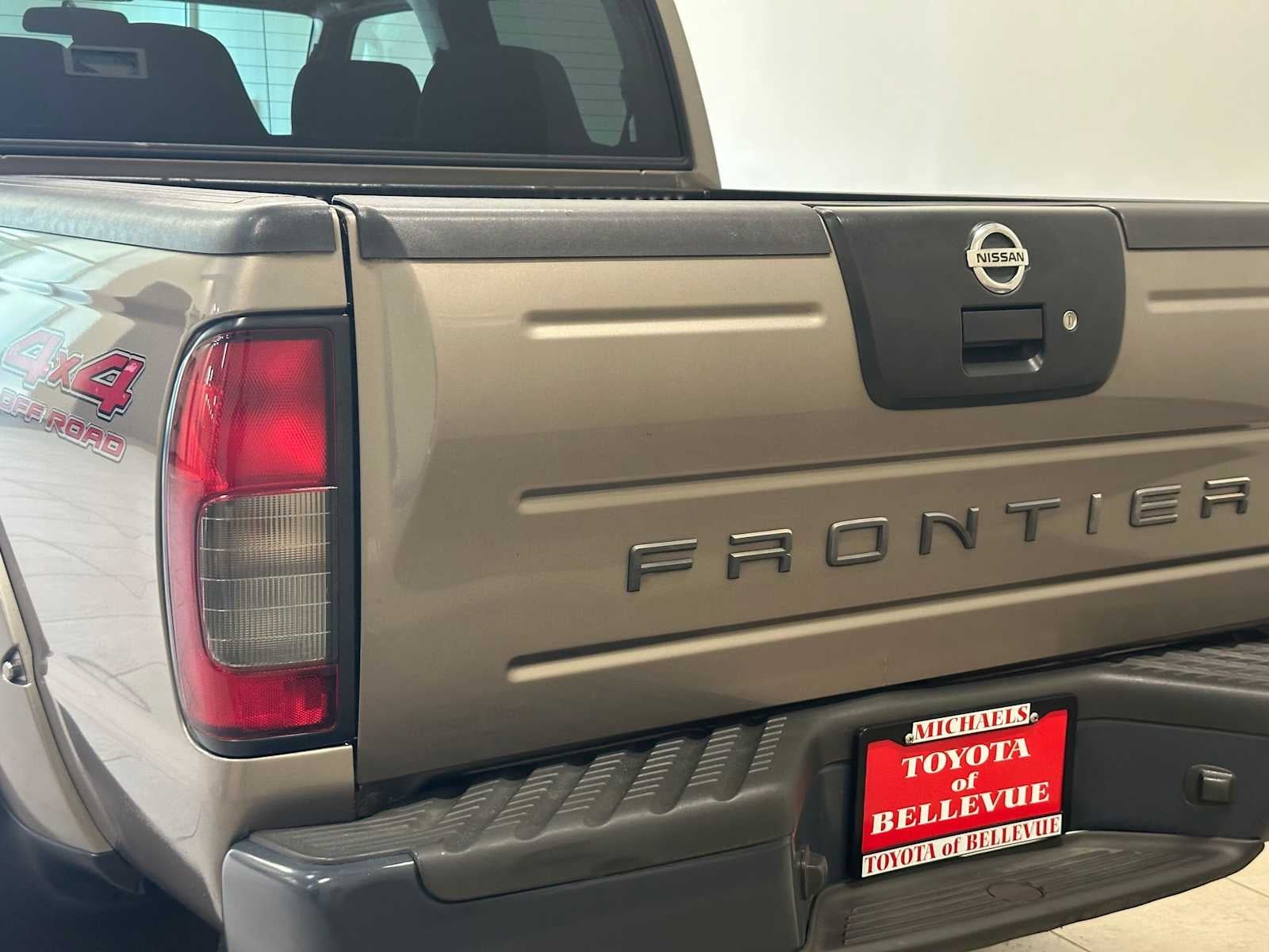 2003 Nissan Frontier SE