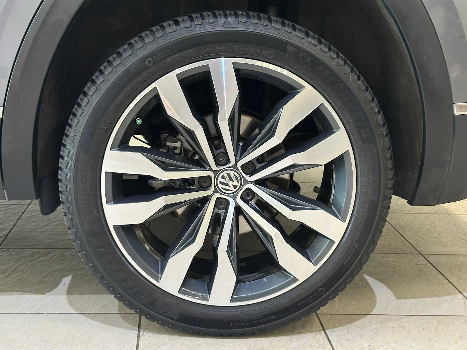 2019 Volkswagen Atlas 3.6L V6 SEL Premium
