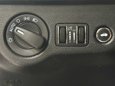 2017 Dodge Charger SE