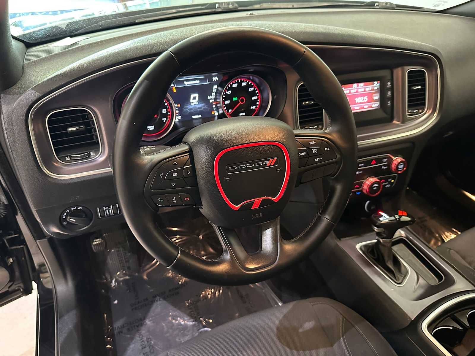 2017 Dodge Charger SE
