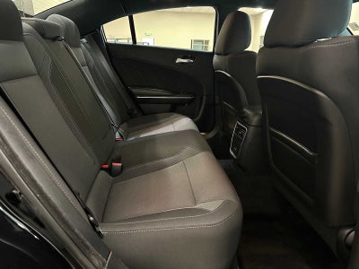 2017 Dodge Charger SE