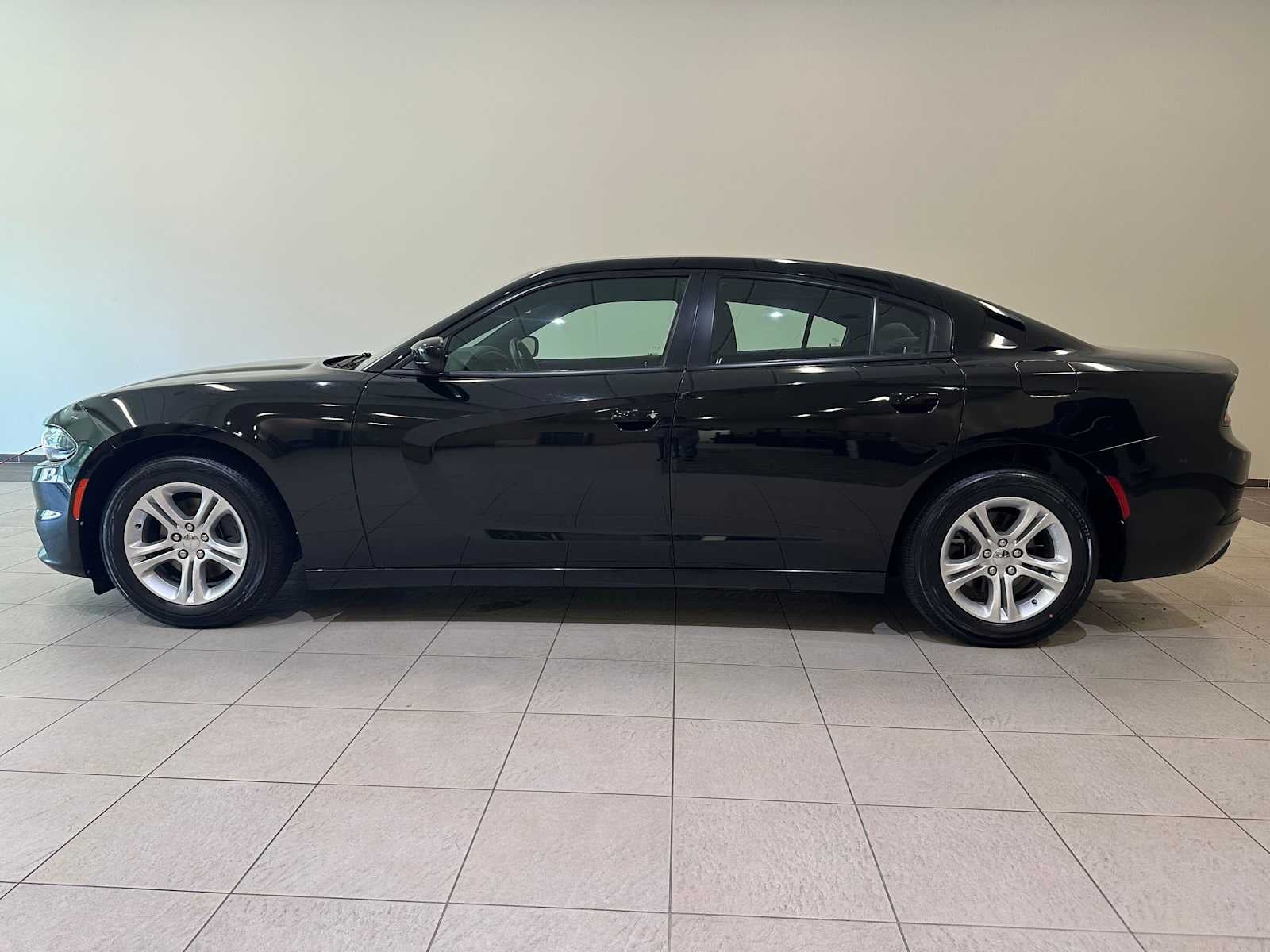 2017 Dodge Charger SE