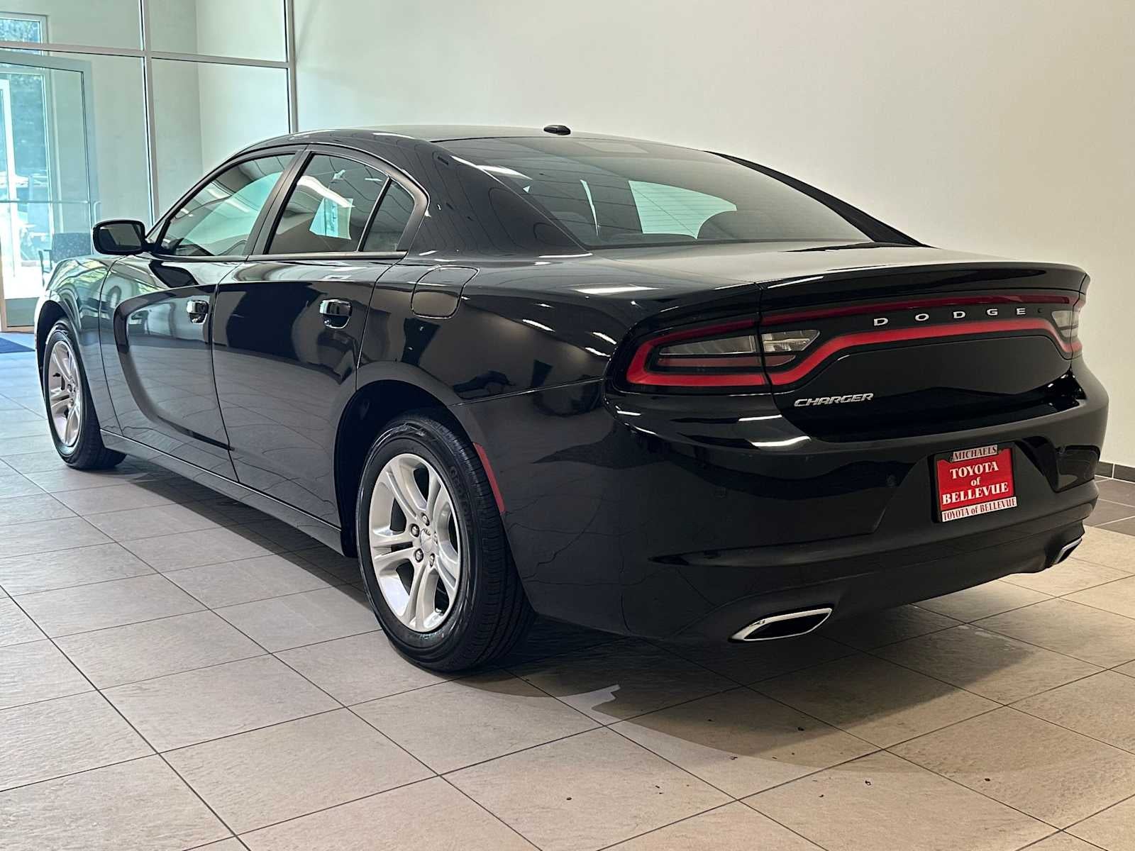 2017 Dodge Charger SE