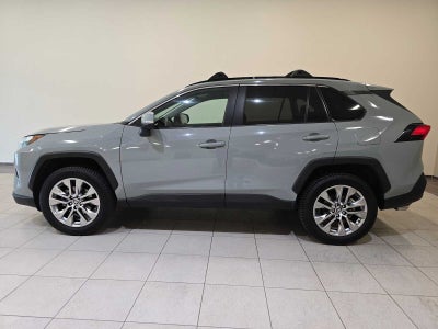 2022 Toyota RAV4 XLE Premium