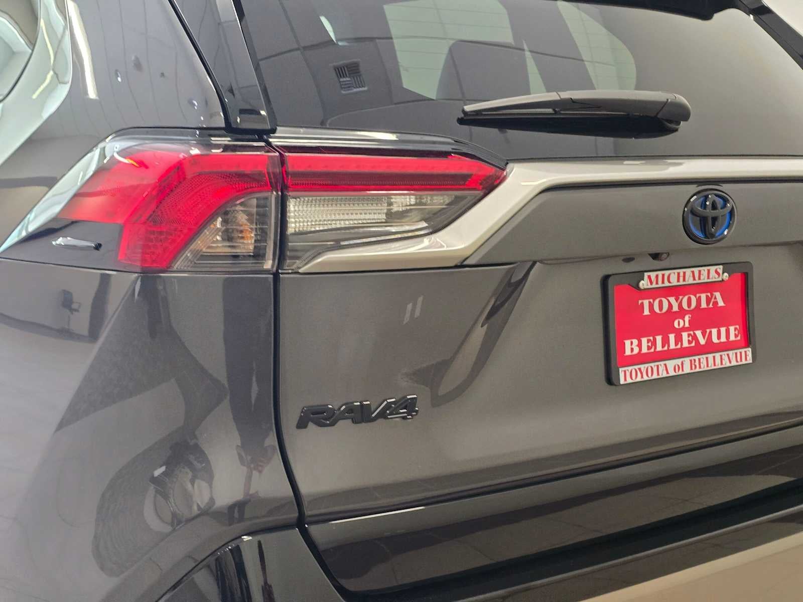 2024 Toyota RAV4 Hybrid XSE