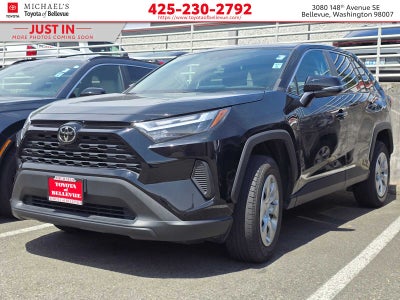 2023 Toyota RAV4 LE