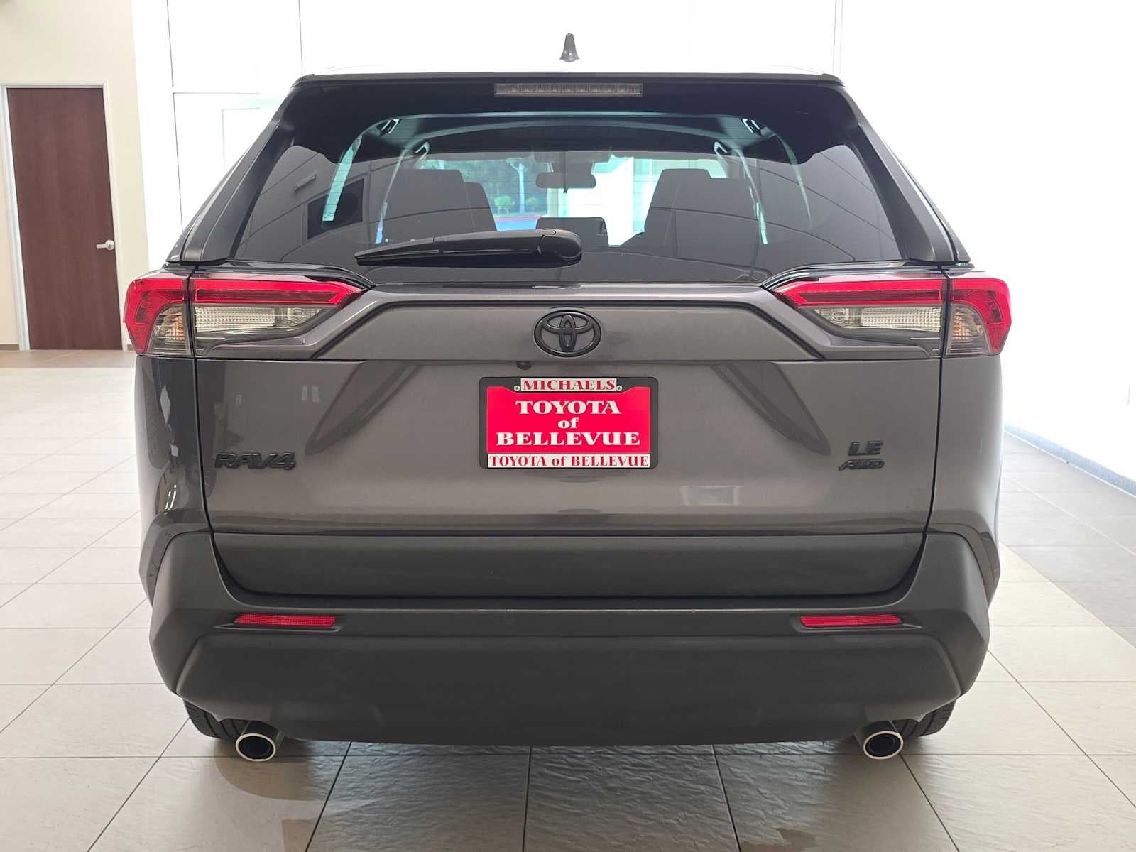 2023 Toyota RAV4 LE