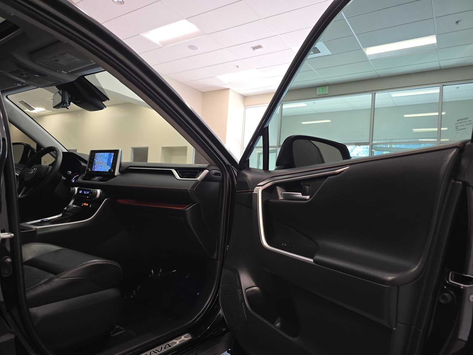 2019 Toyota RAV4 Adventure