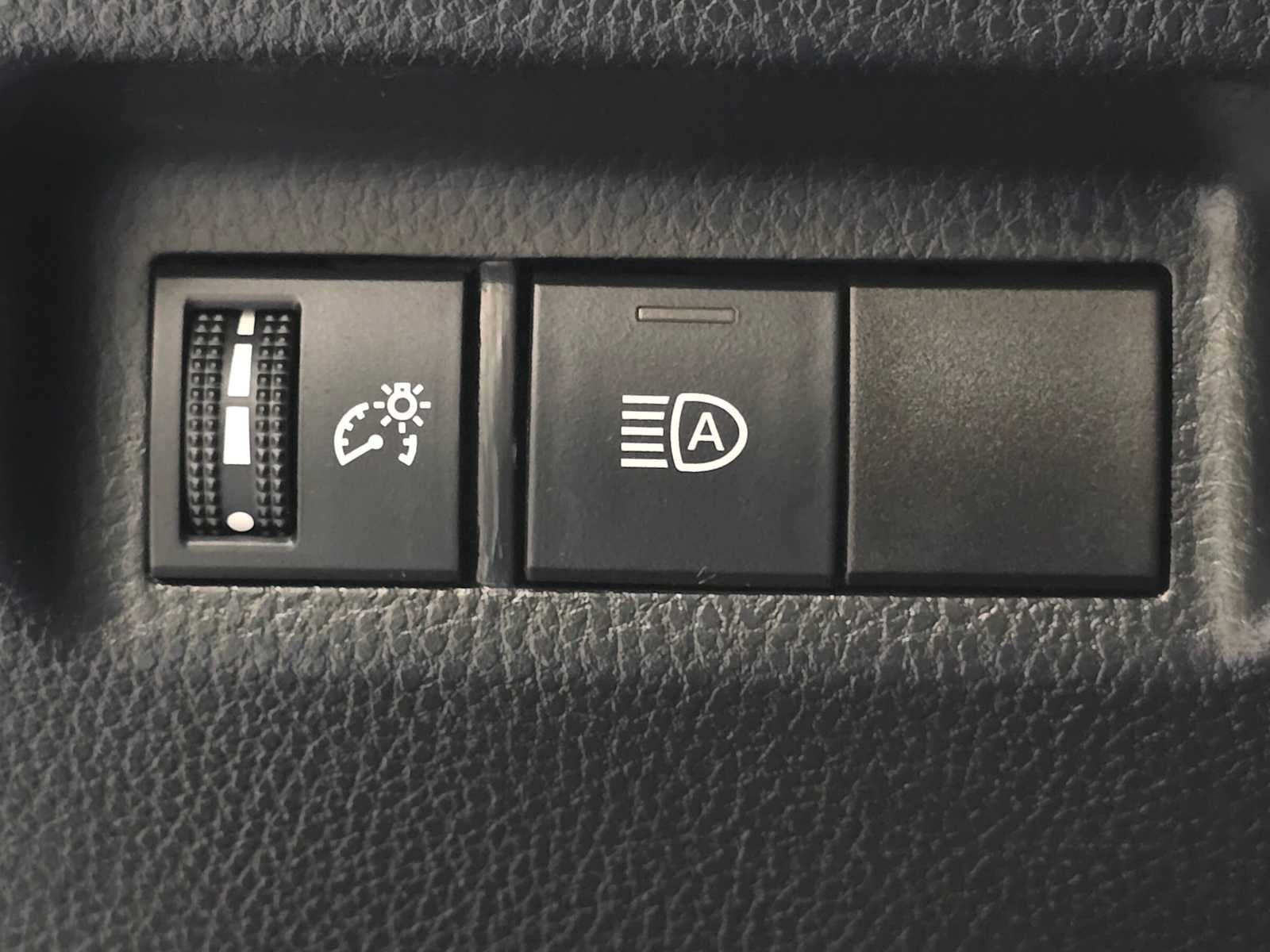 2019 Toyota RAV4 Hybrid LE