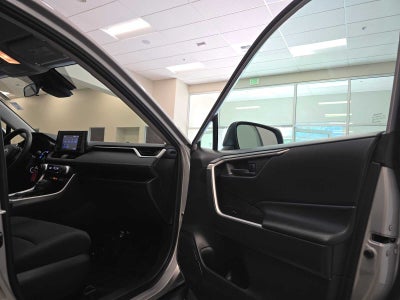 2019 Toyota RAV4 Hybrid LE