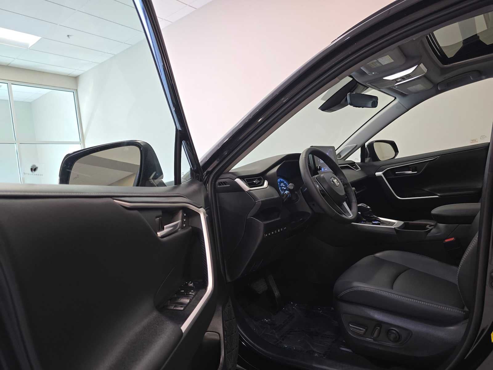 2023 Toyota RAV4 Limited