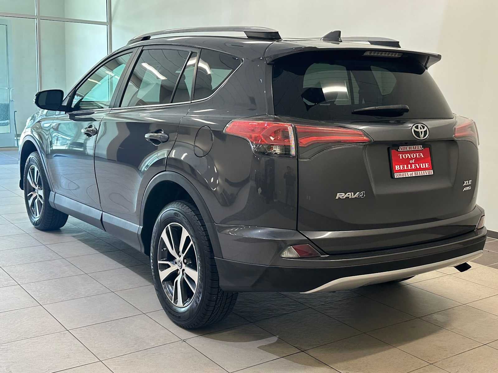 2018 Toyota RAV4 XLE