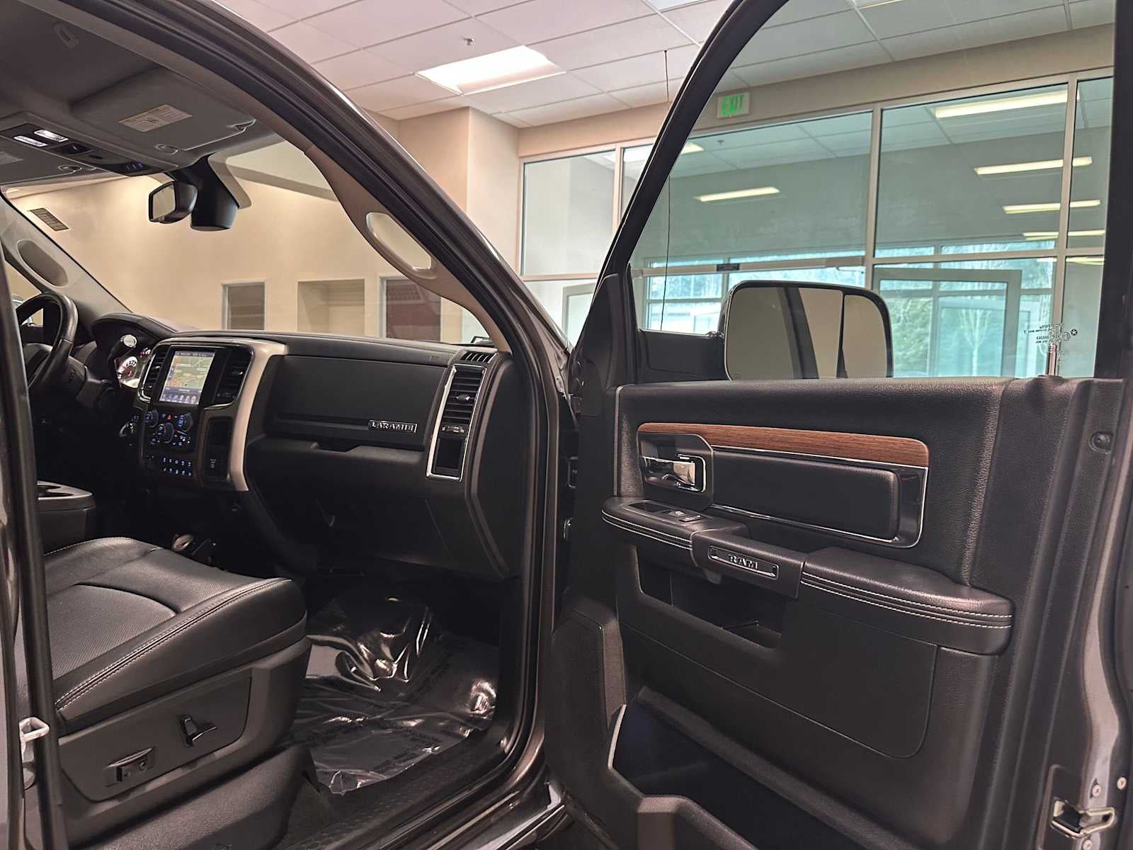 2017 RAM 2500 Laramie