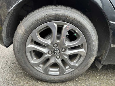 2020 Toyota Yaris Hatchback XLE