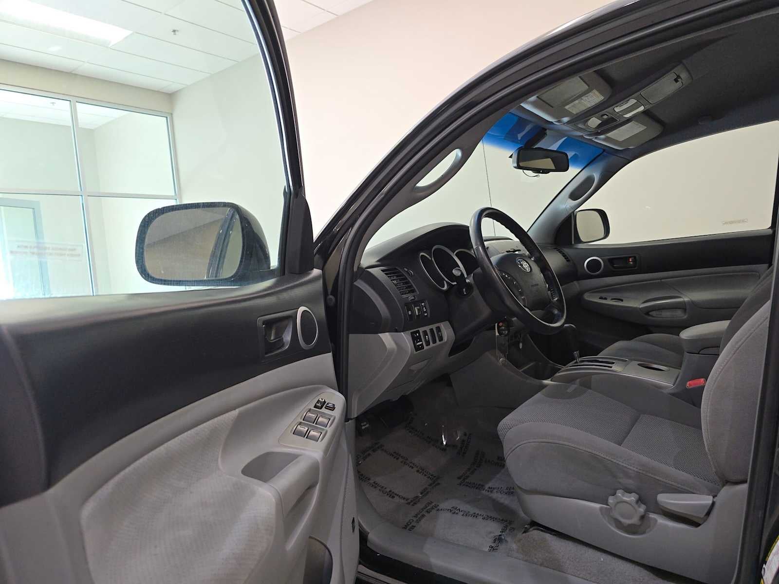 2009 Toyota Tacoma 4WD Double V6 AT (Natl)