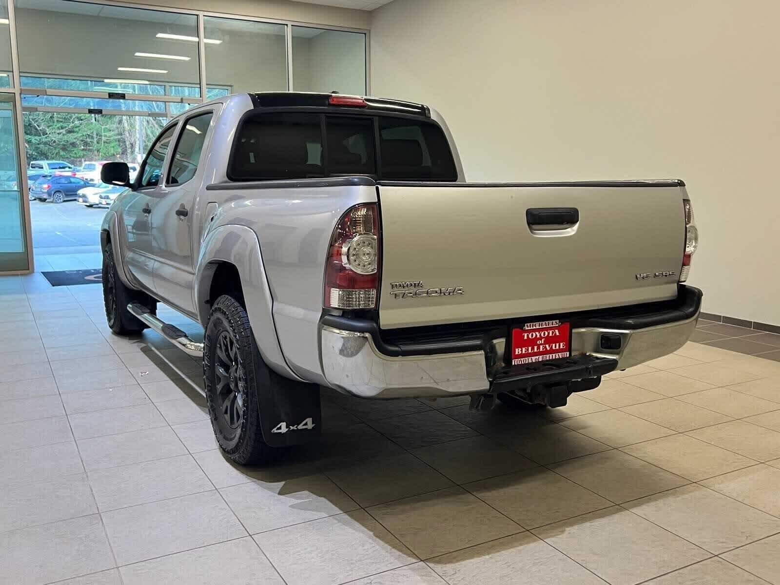 2010 Toyota Tacoma 4WD Double V6 AT (Natl)