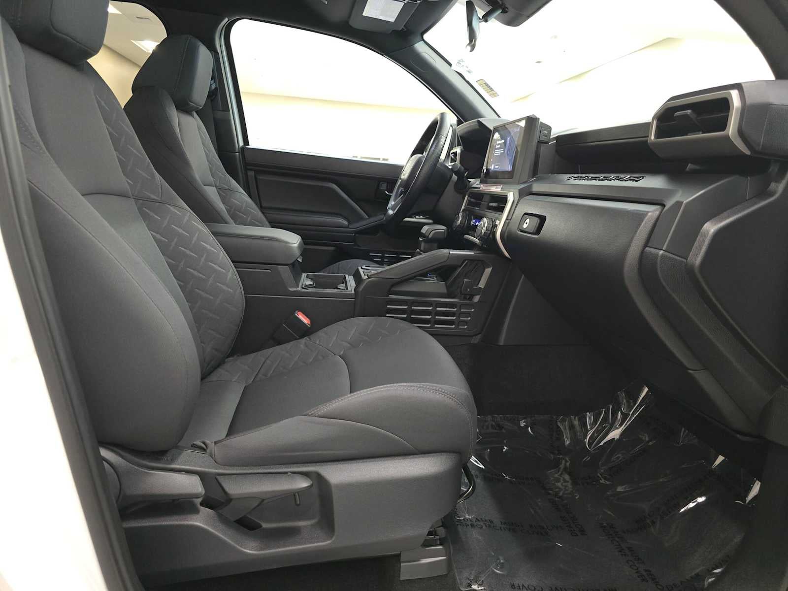 2025 Toyota Tacoma SR
