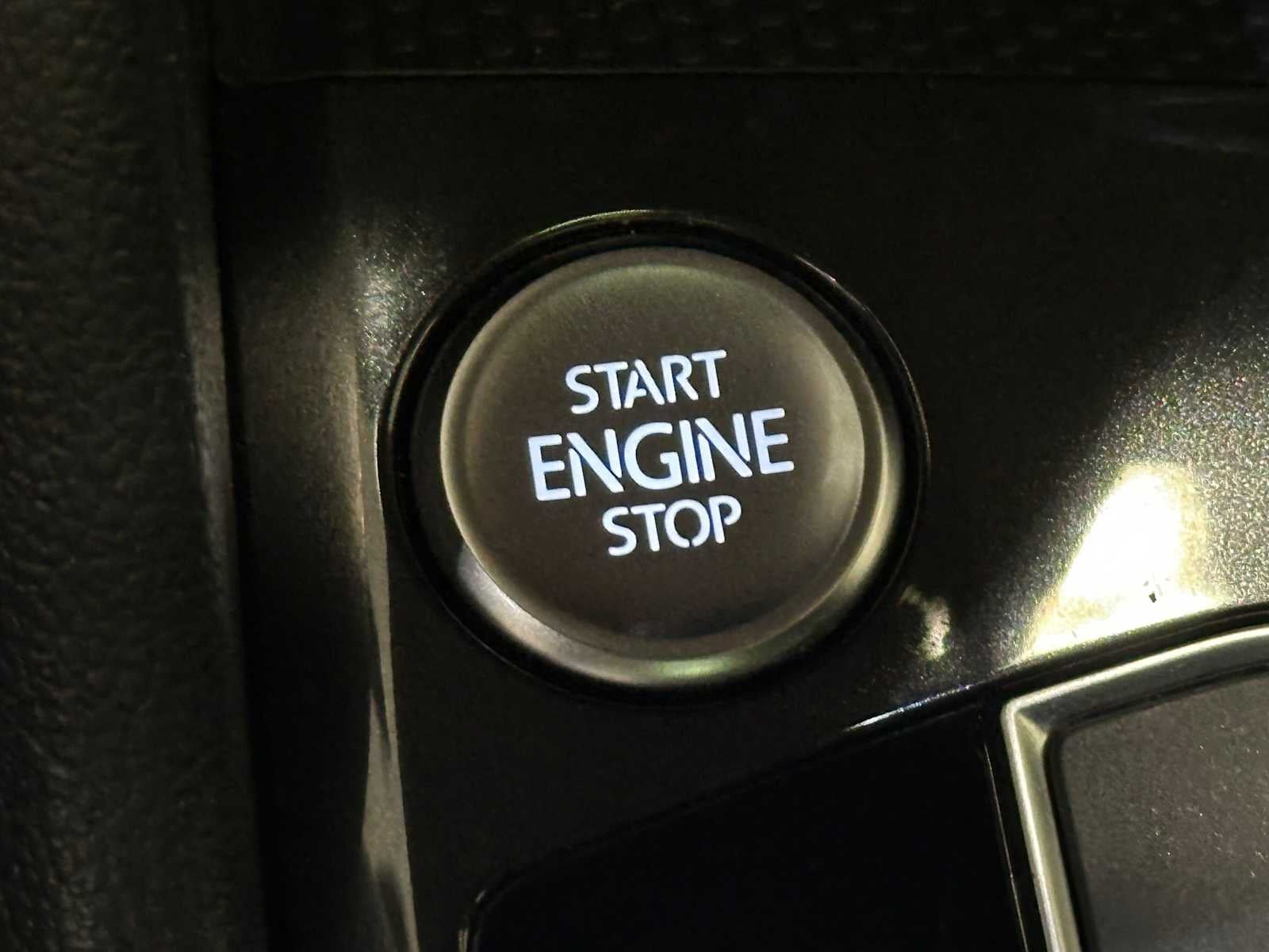 2021 Volkswagen Tiguan SE R-Line Black