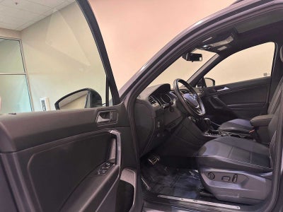 2021 Volkswagen Tiguan SE R-Line Black