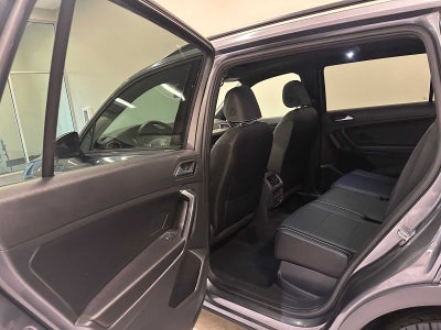 2021 Volkswagen Tiguan SE R-Line Black
