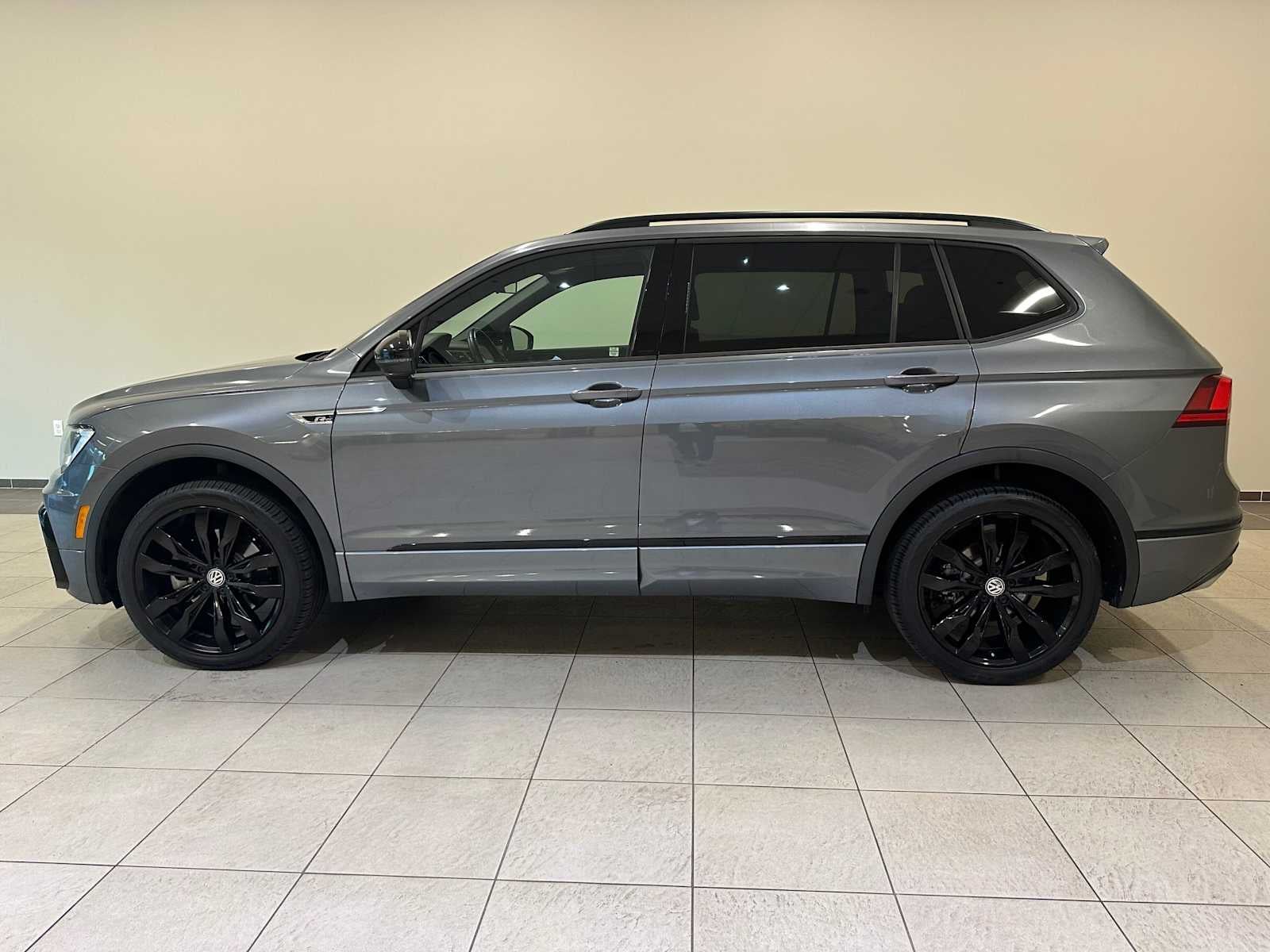 2021 Volkswagen Tiguan SE R-Line Black