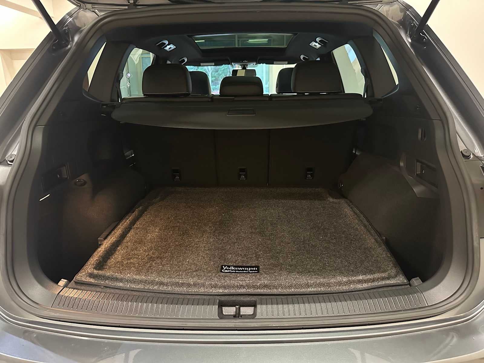 2021 Volkswagen Tiguan SE R-Line Black