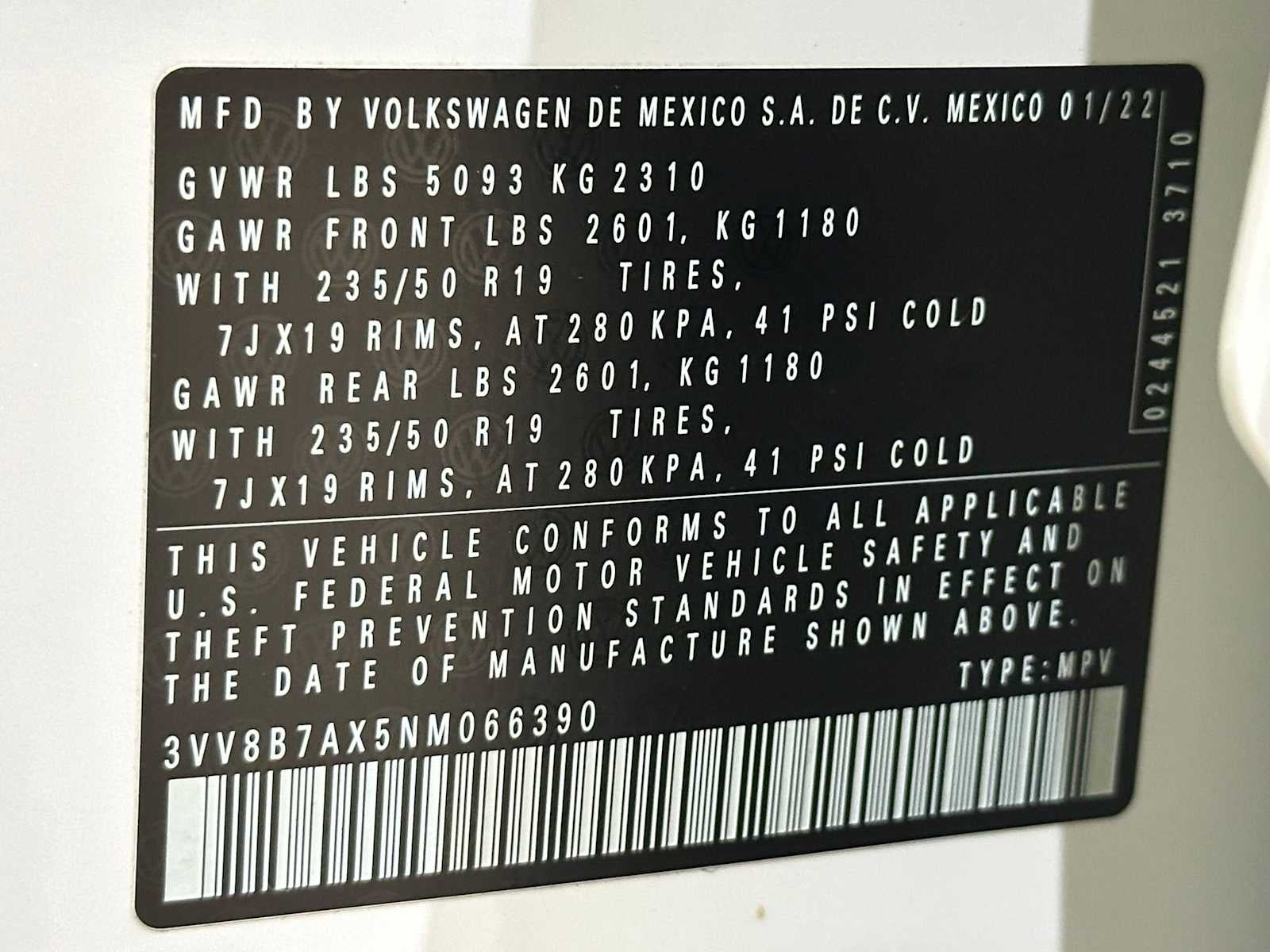 2022 Volkswagen Tiguan SE R-Line Black