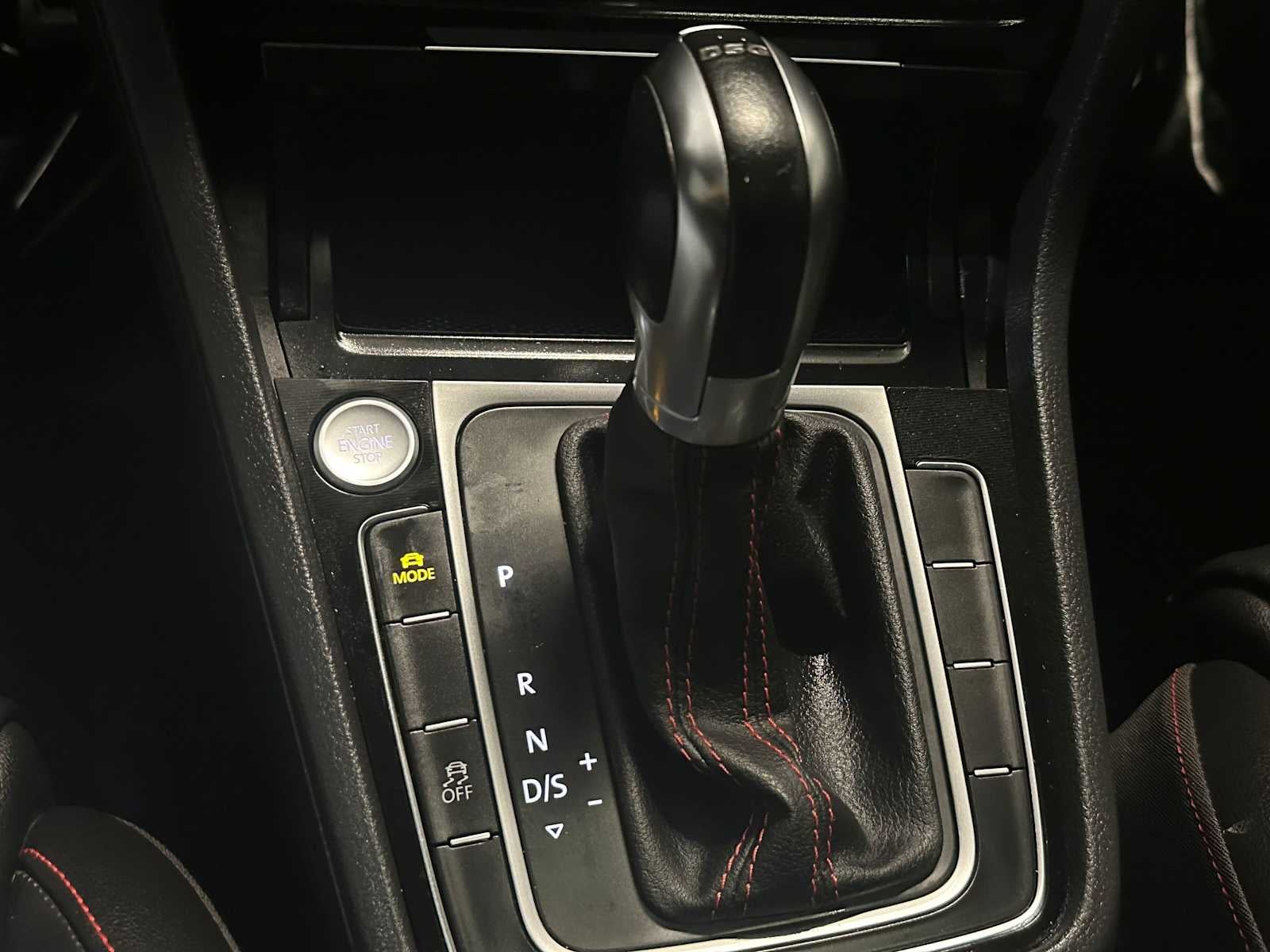 2017 Volkswagen Golf GTI Autobahn